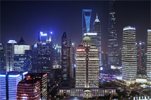 Green Travel： Shanghai's Urban Traffic Reform Initiative